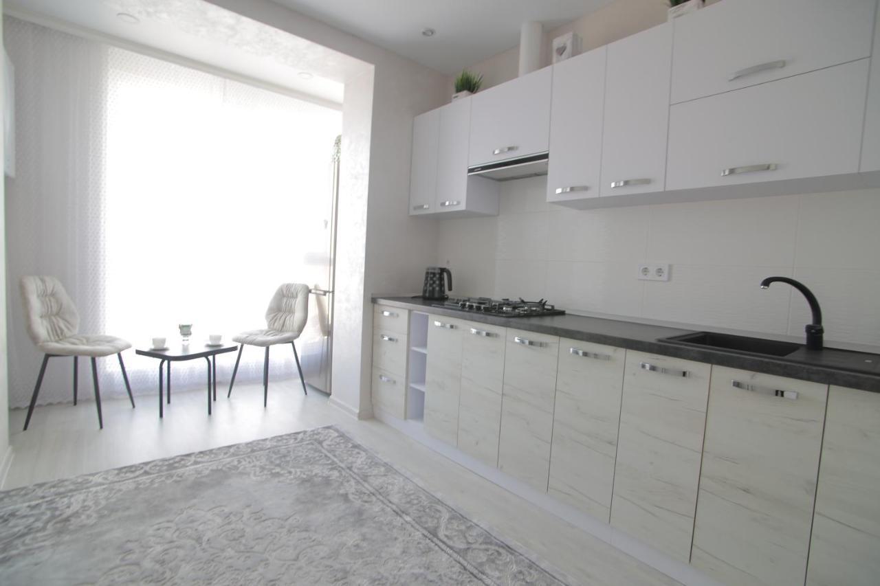 Ніжність Apartment Rivne Exterior photo